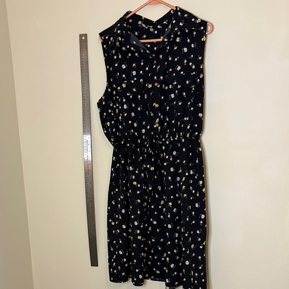 Floral Sleeveless Black Dress